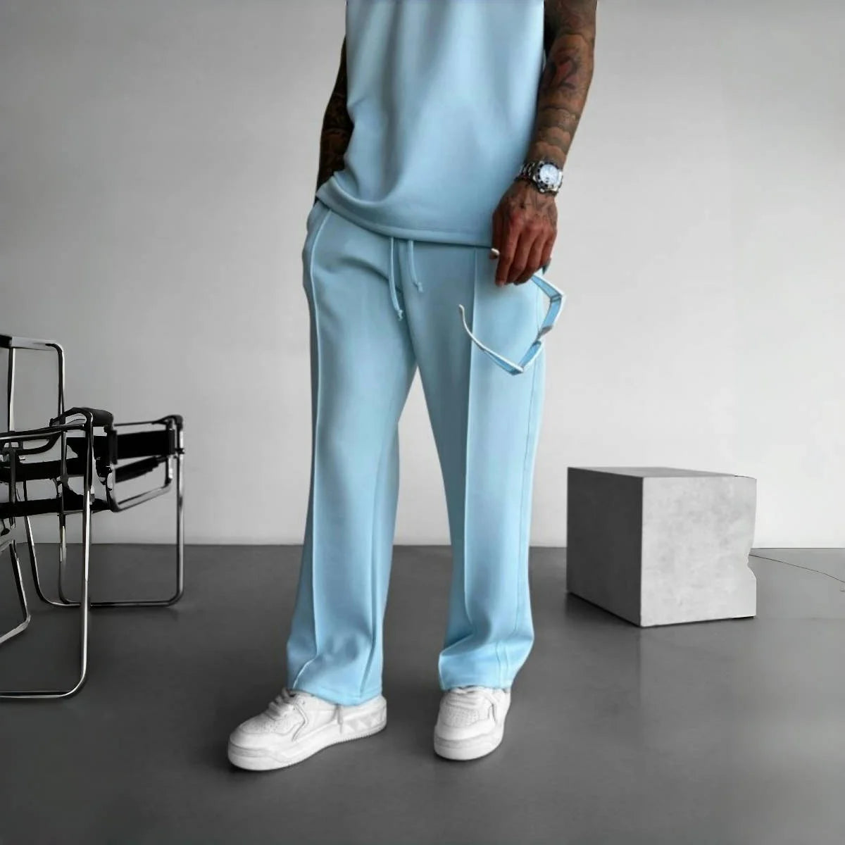 Men’s Casual Drawstring Pants – Elastic Waist, Pleated Design, Everyday Comfort