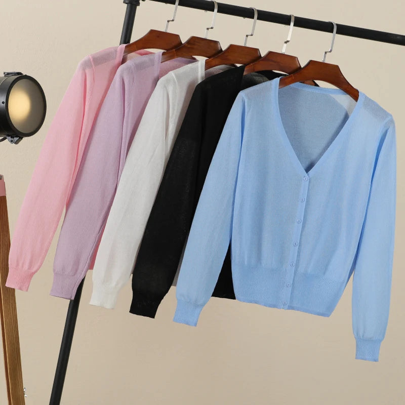 Women’s Summer Cardigan – Korean Style Cropped V-Neck Buttoned Sweater