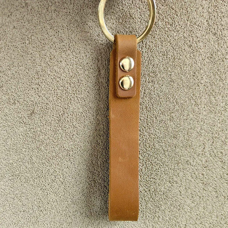 Classic Vintage Men’s Leather Keychain