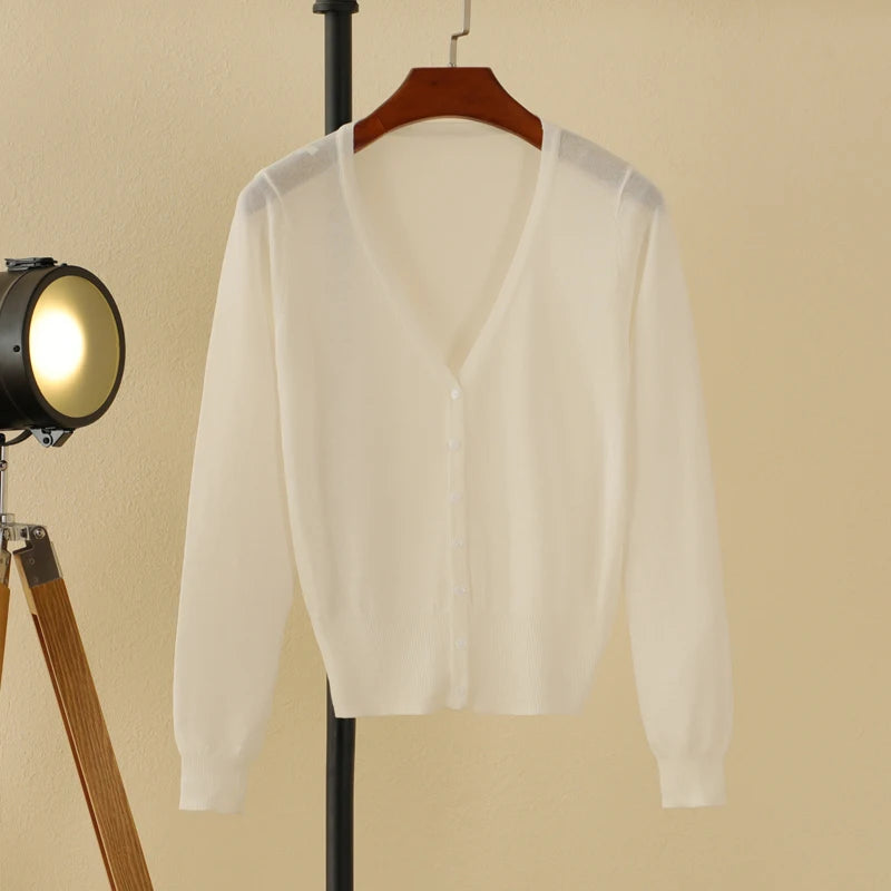 Women’s Summer Cardigan – Korean Style Cropped V-Neck Buttoned Sweater